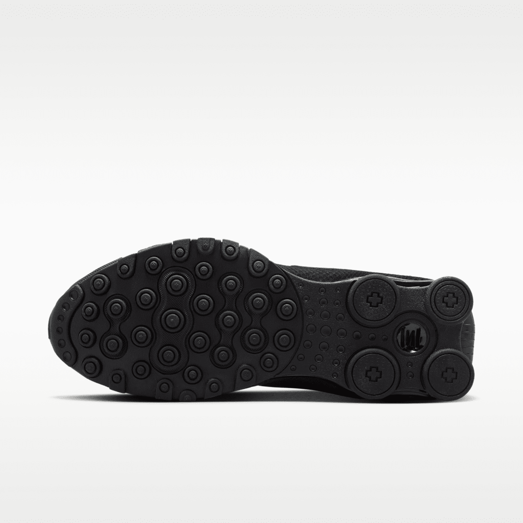 Black/Black/Black 2
