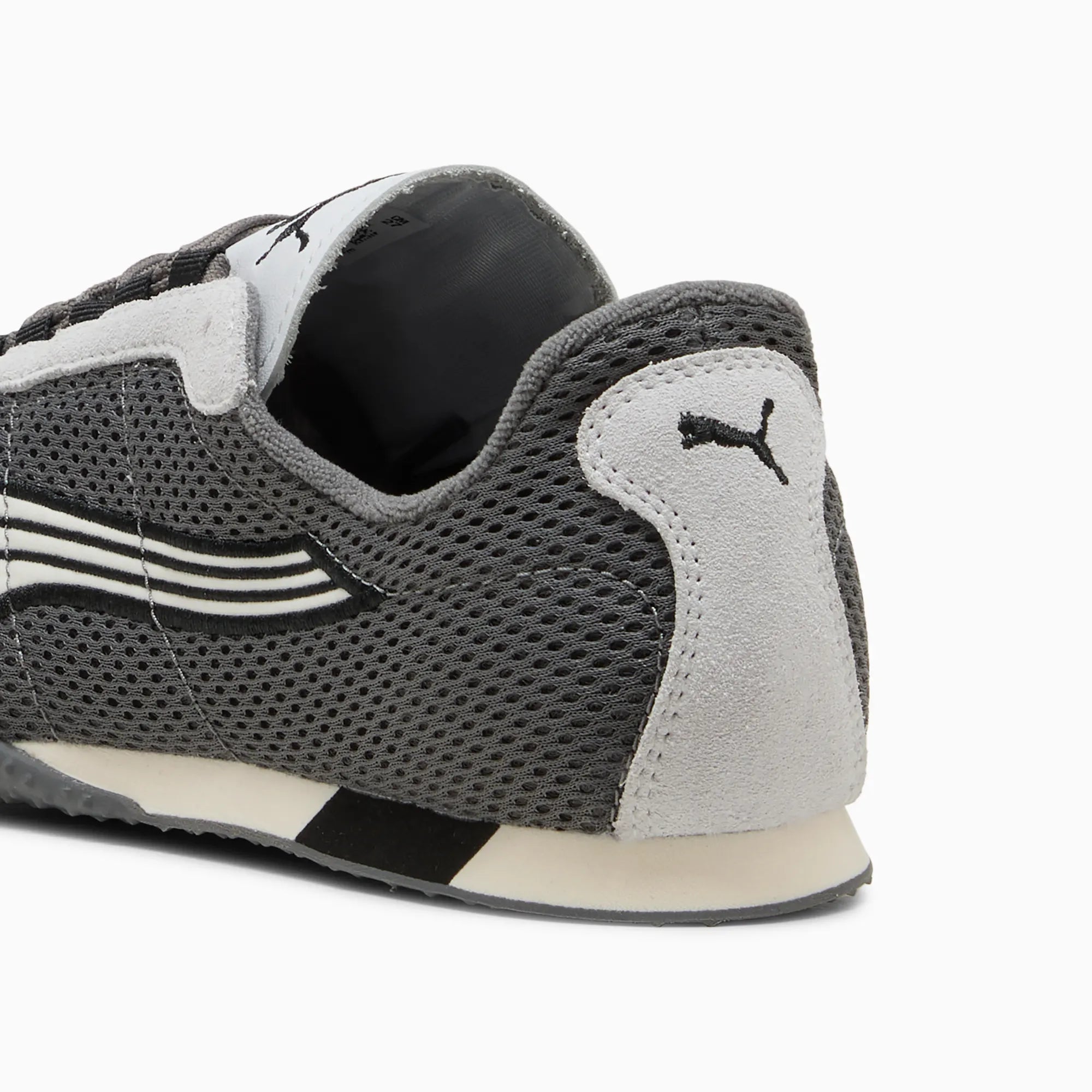 Cool Dark Gray-Silver Mist