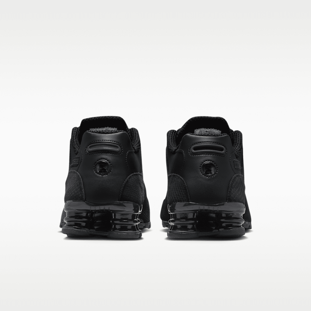 Black/Black/Black 2