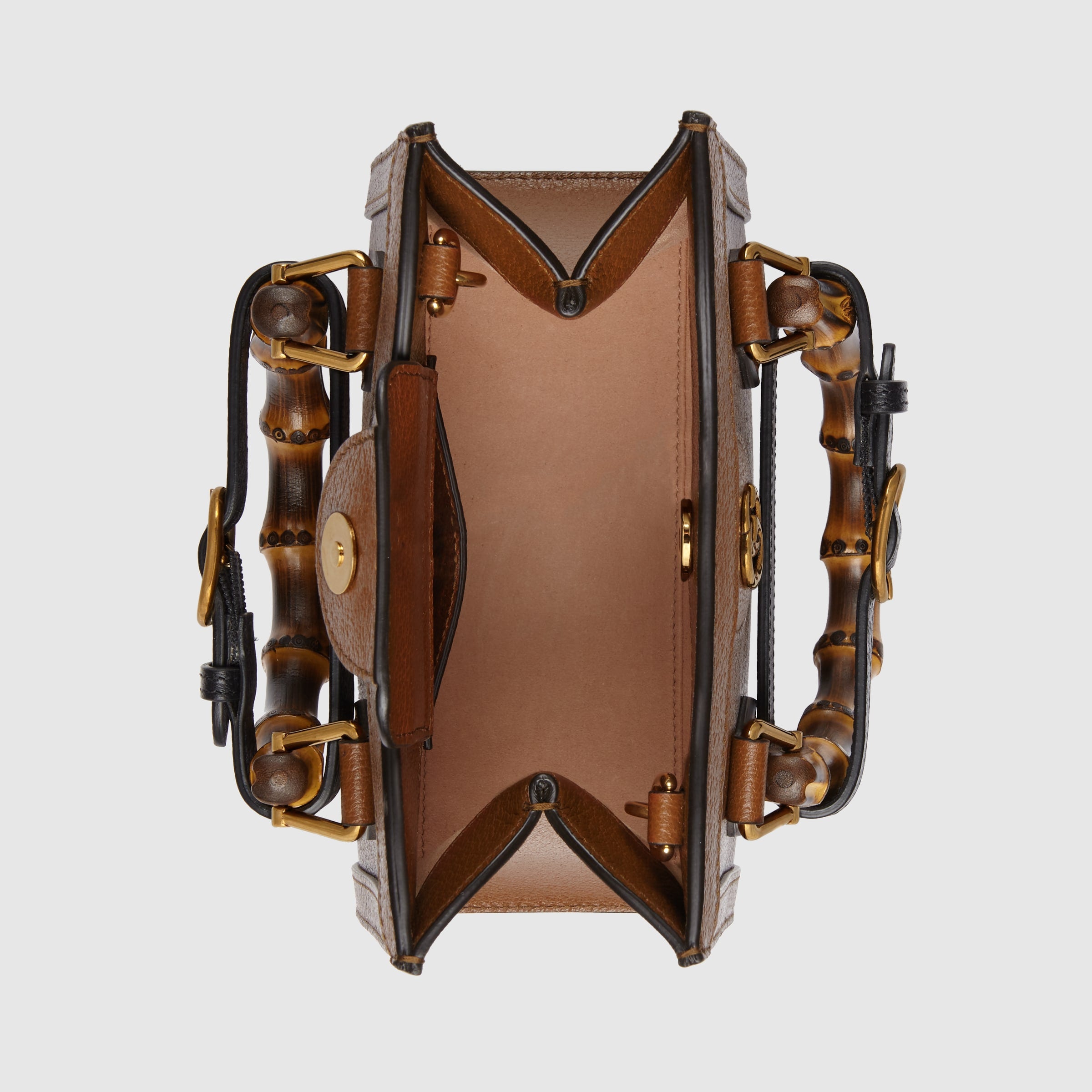 piel color cuero