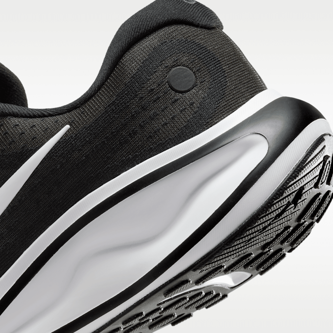 Black/Anthracite/White