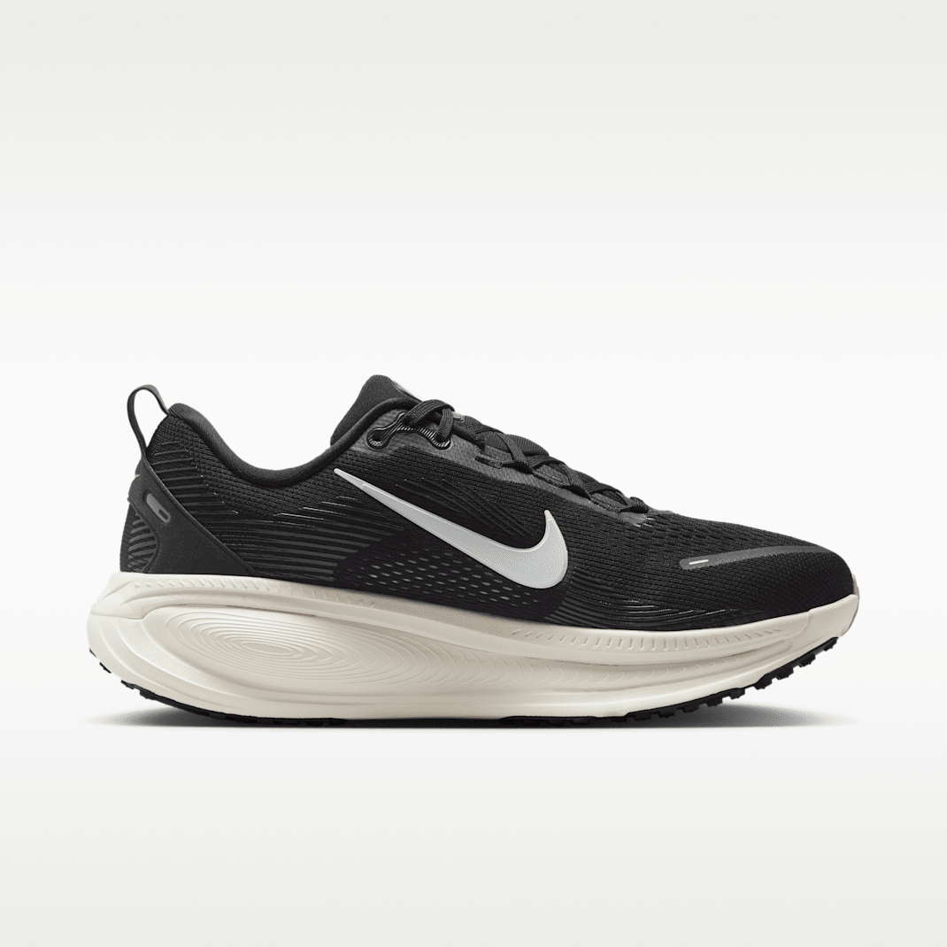 Black/Coconut Milk/Light Iron Ore/Summit White 2