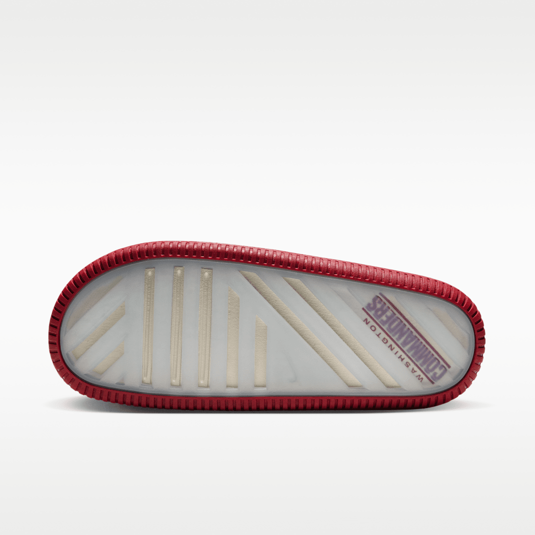 Sail/University Gold/Team Red