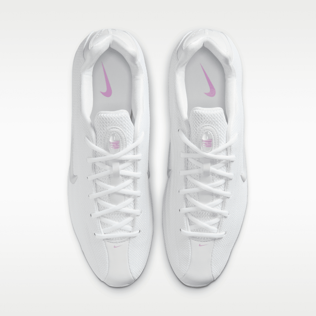 White/Light Magenta