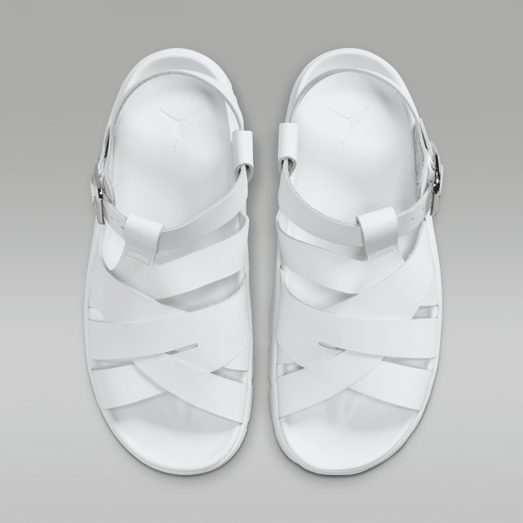 White/Metallic Silver