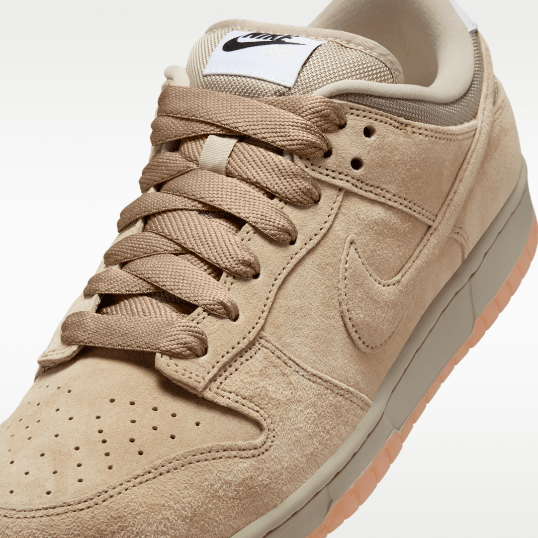 Parachute Beige/Desert Khaki/White/Parachute Beige