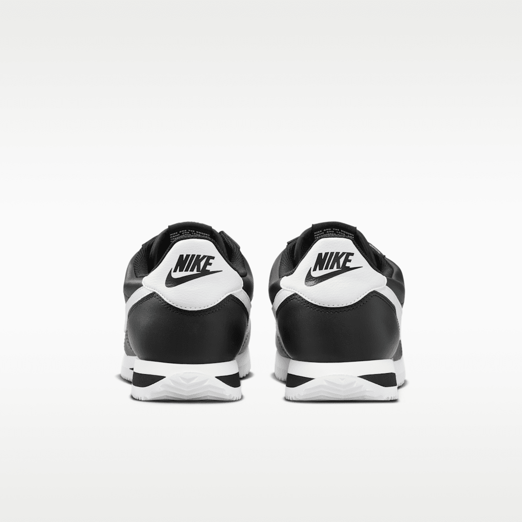 Black/White