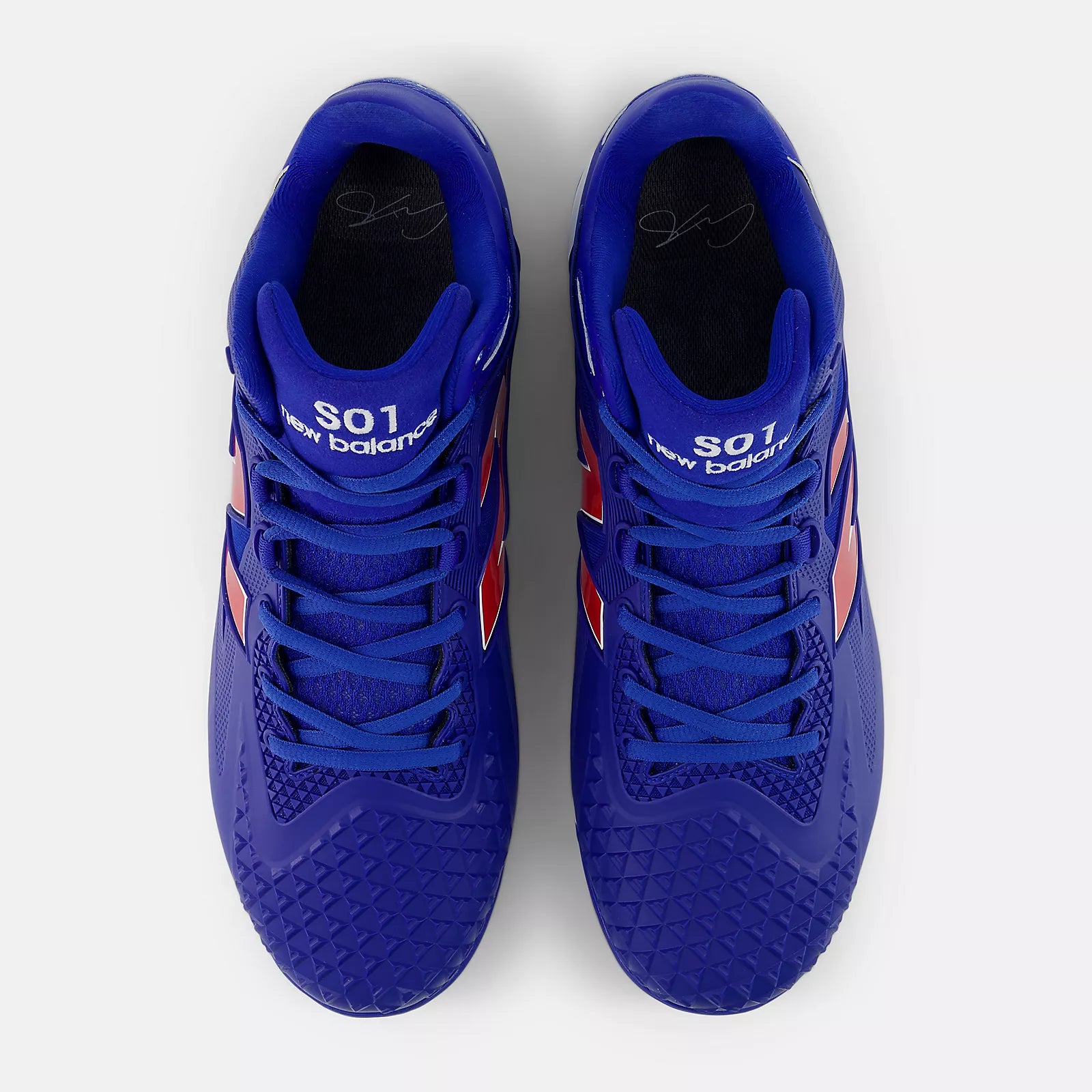 Team Royal With Team Red