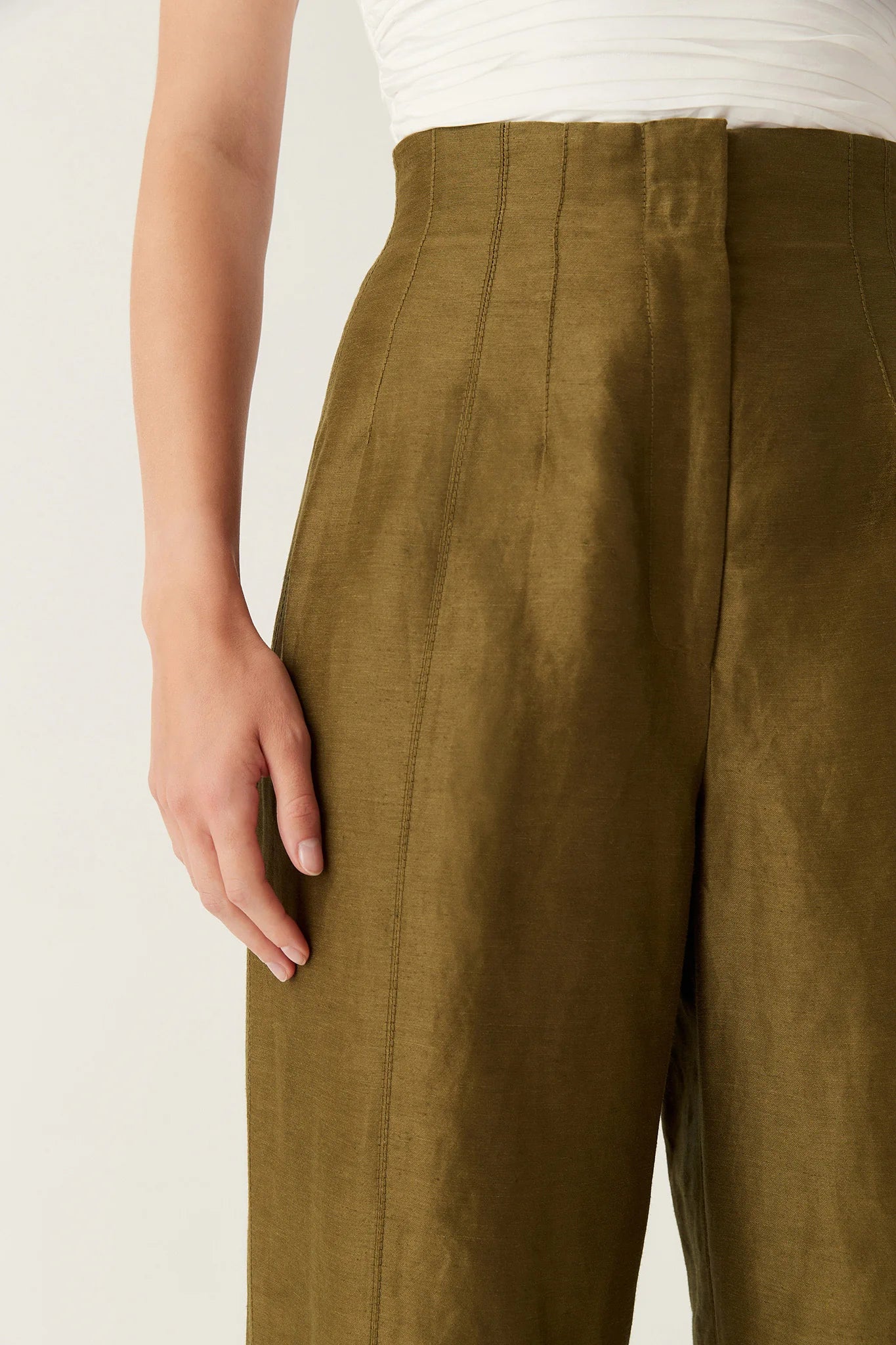 DEEP OLIVE