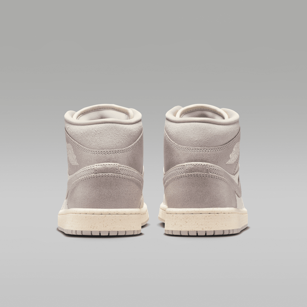 Light Iron Ore/Pale Ivory/Oatmeal/Enigma Stone