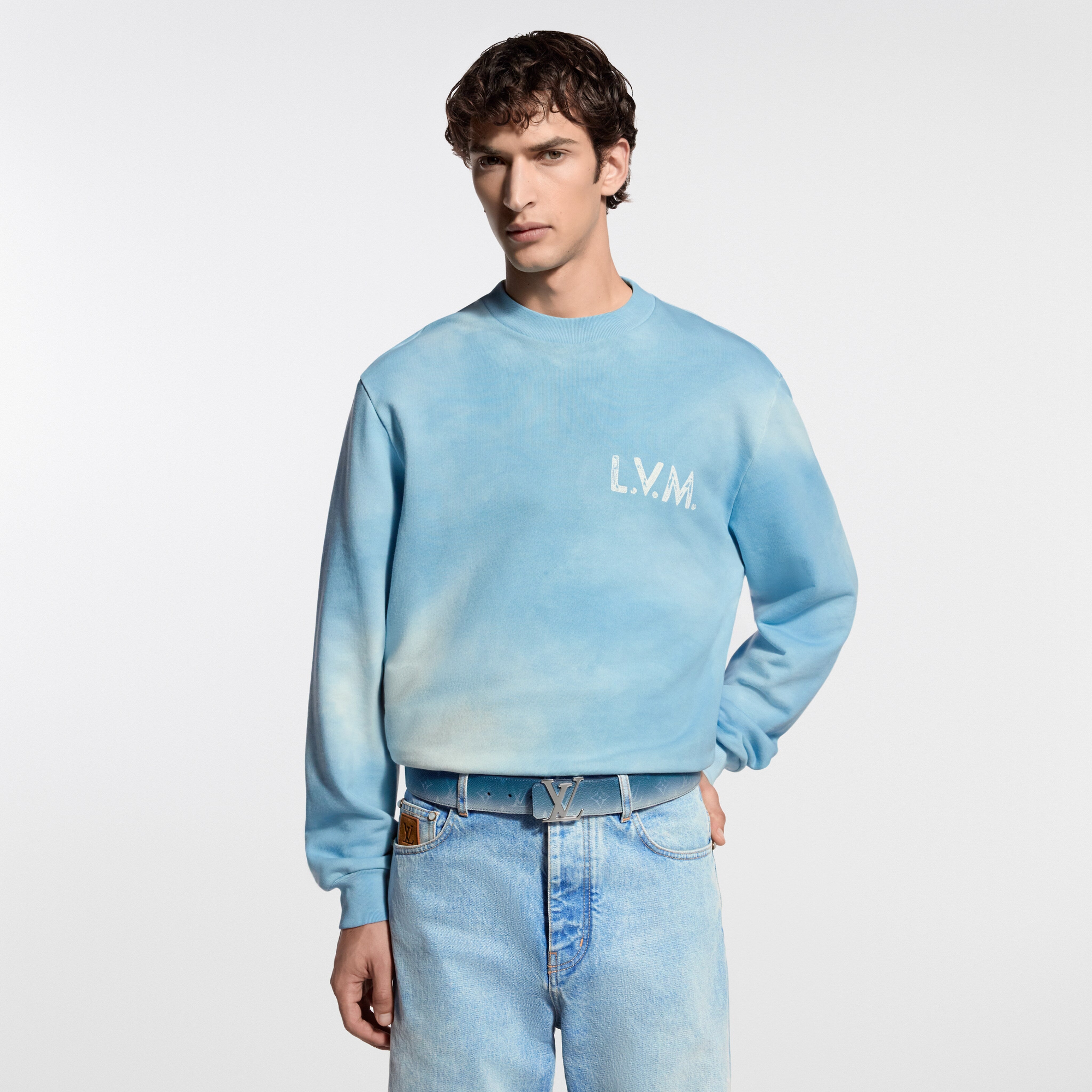 Azul