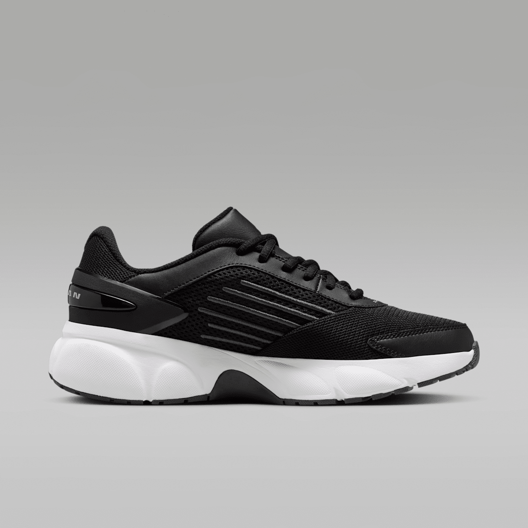 Black/Anthracite/White