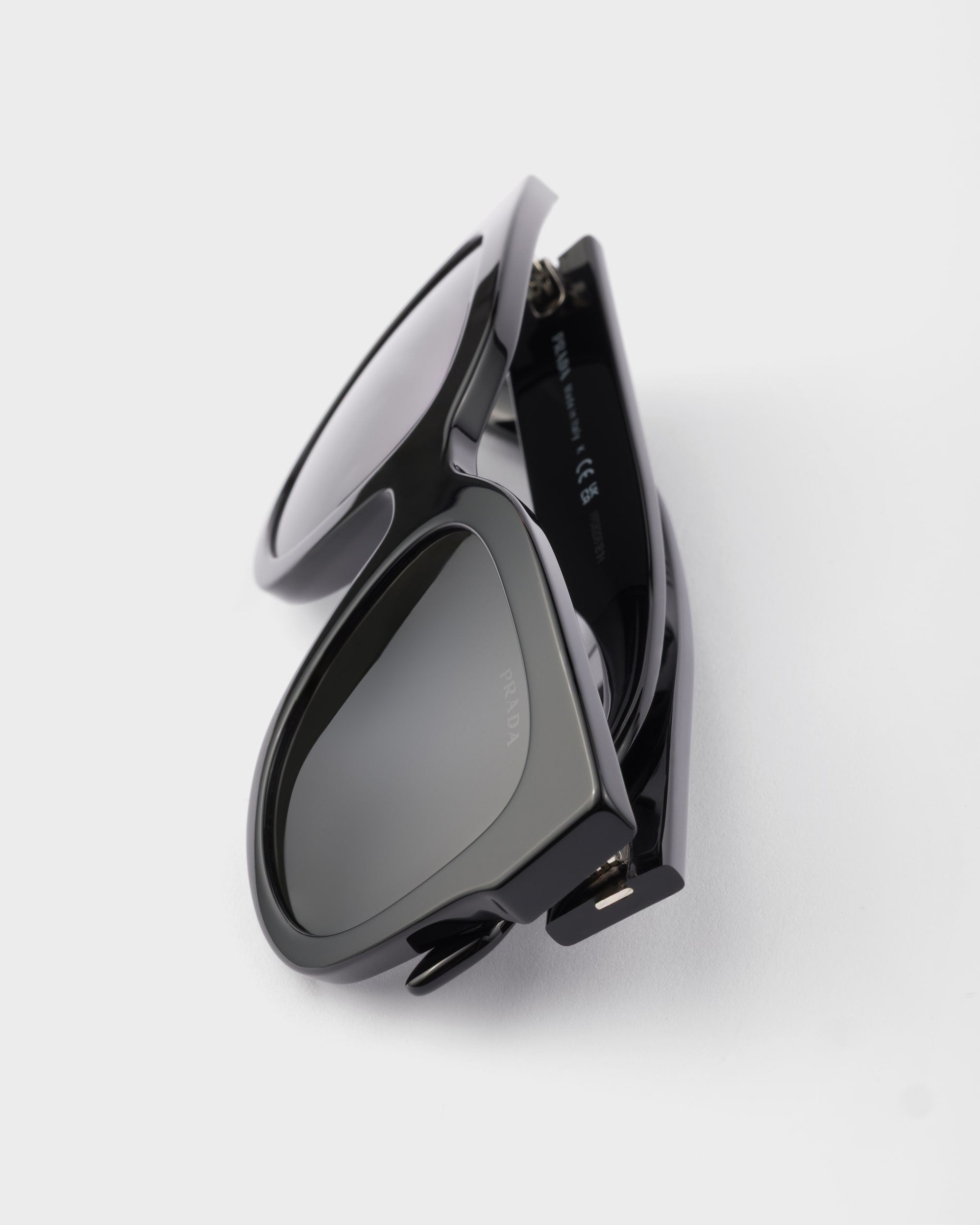 Lentes gris pizarra