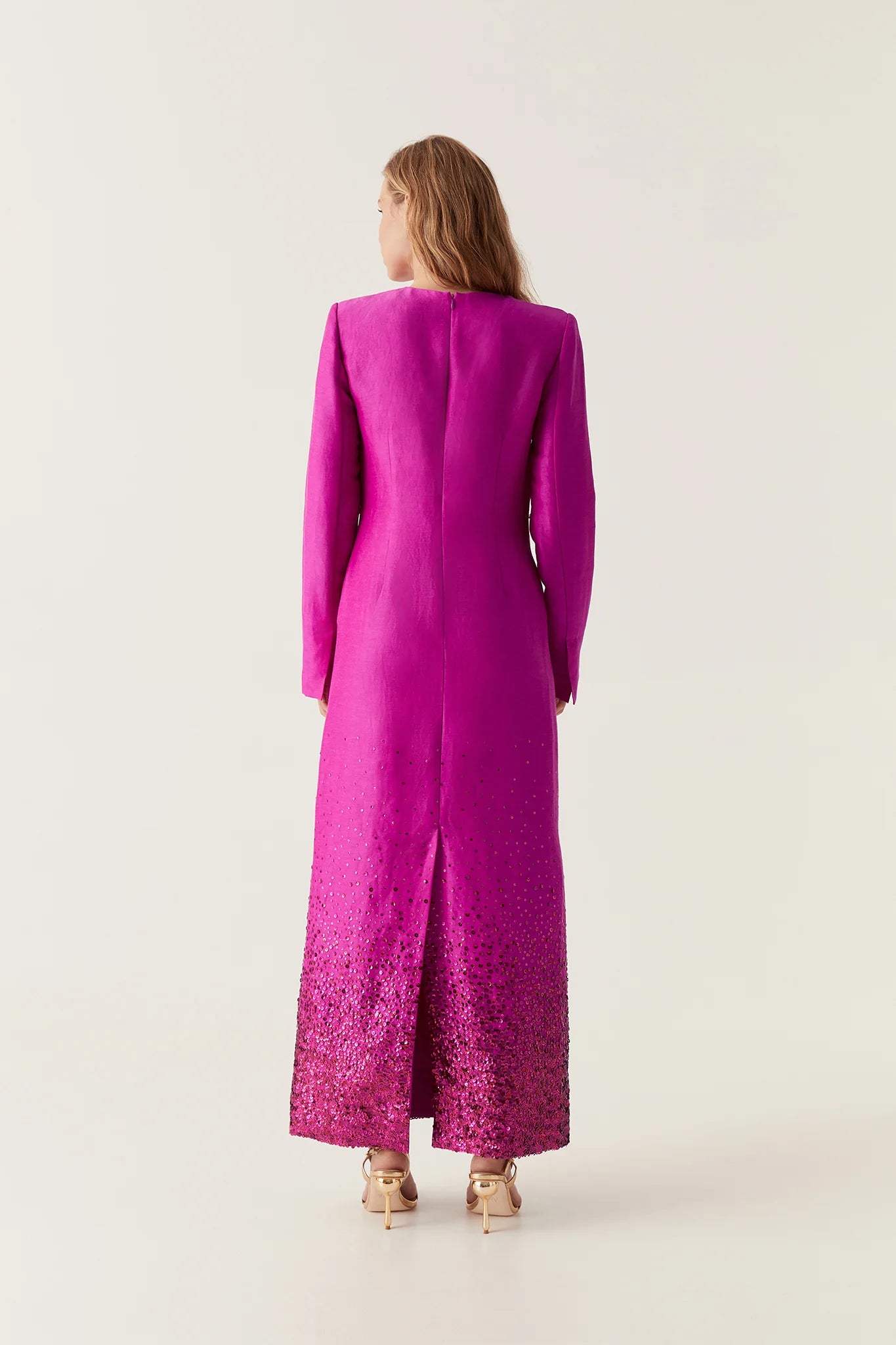 DEEP MAGENTA