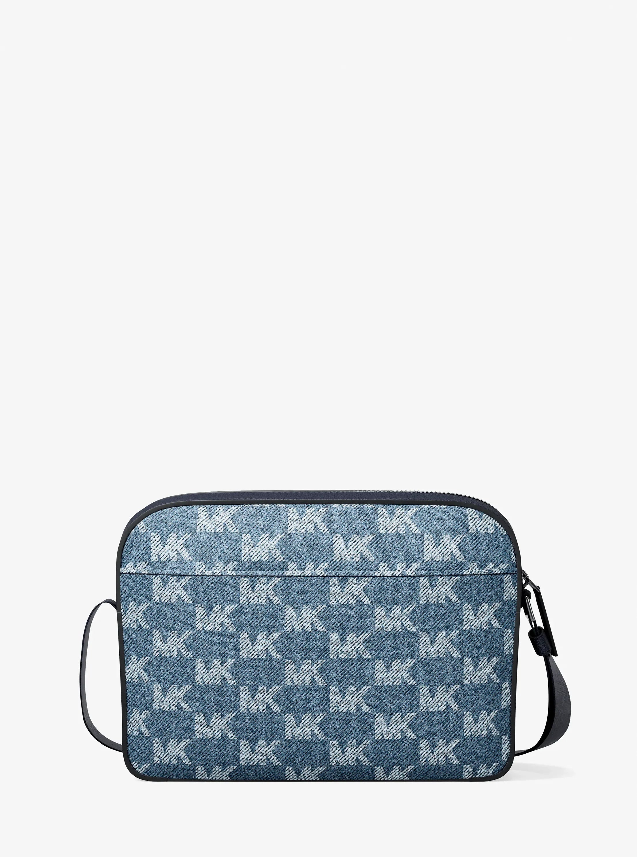 MEDIUM BLUE WASH