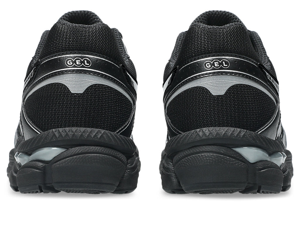 Black/Black