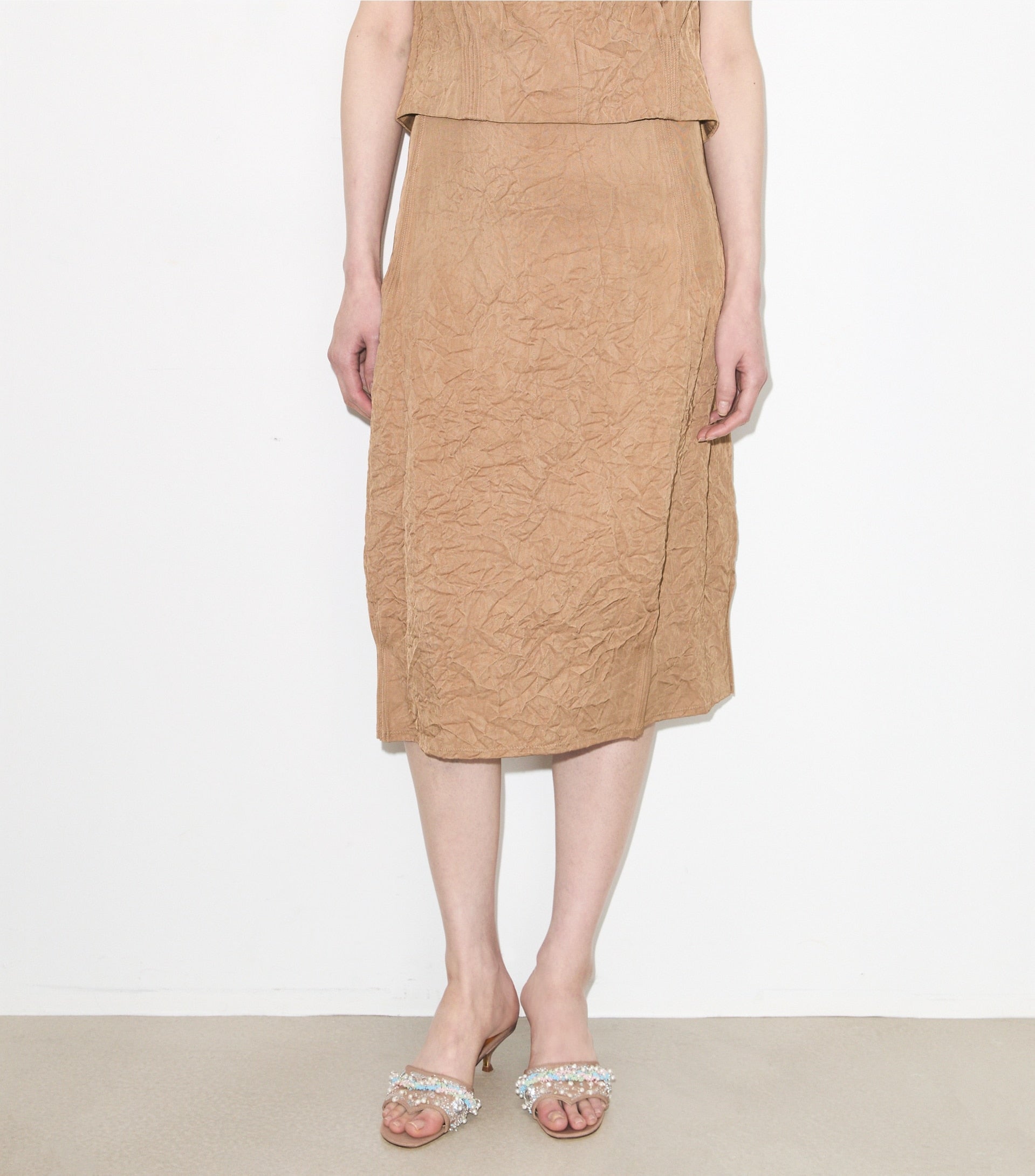 beige