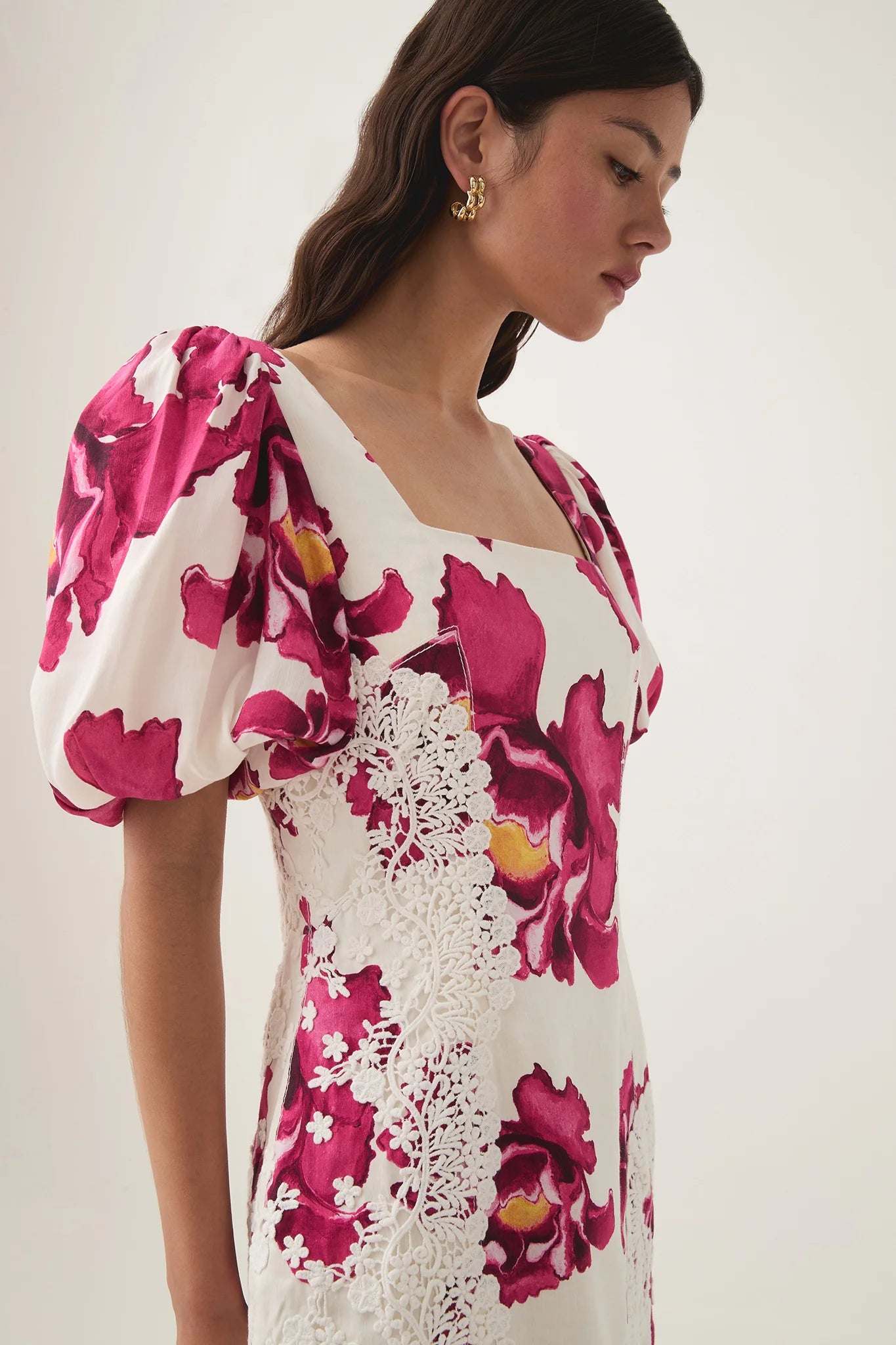 BOLDLY BLOOMING