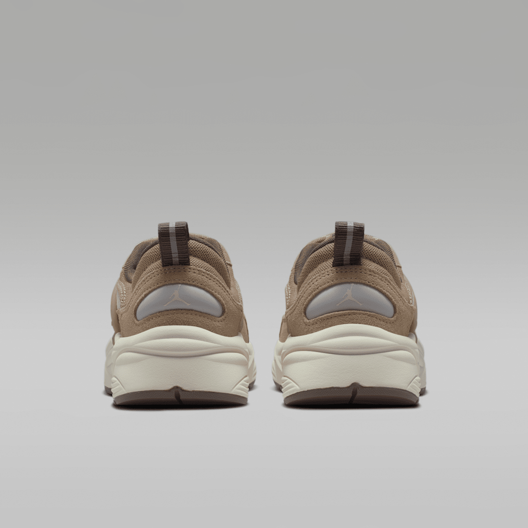 Khaki/Reflect Silver/Pale Ivory