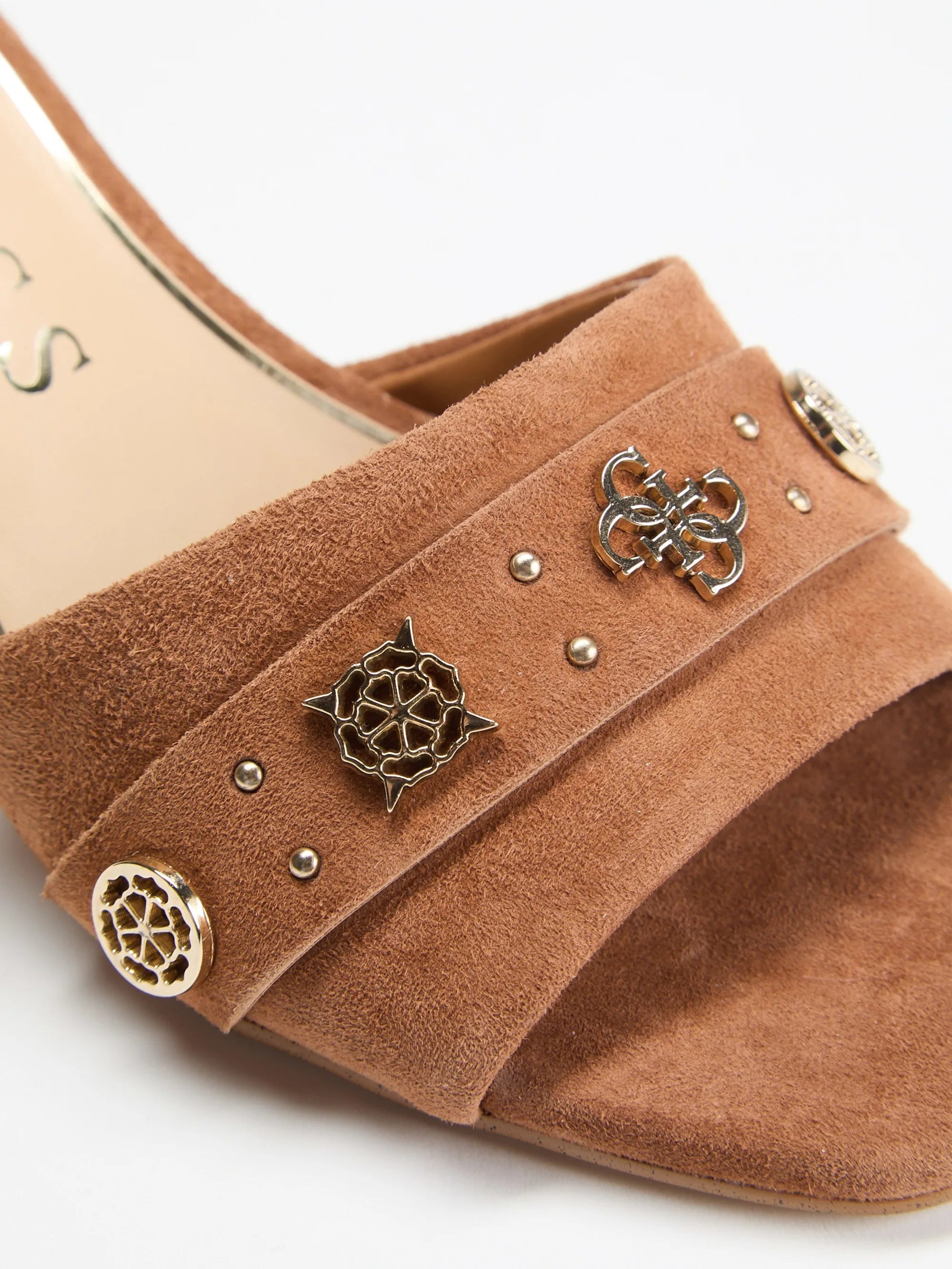 Medium Brown