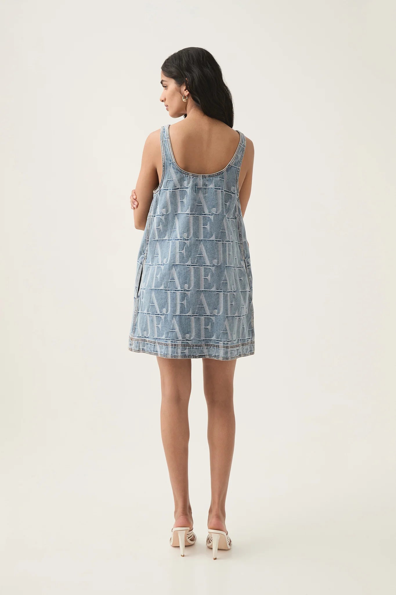 COASTAL LOGO WASH