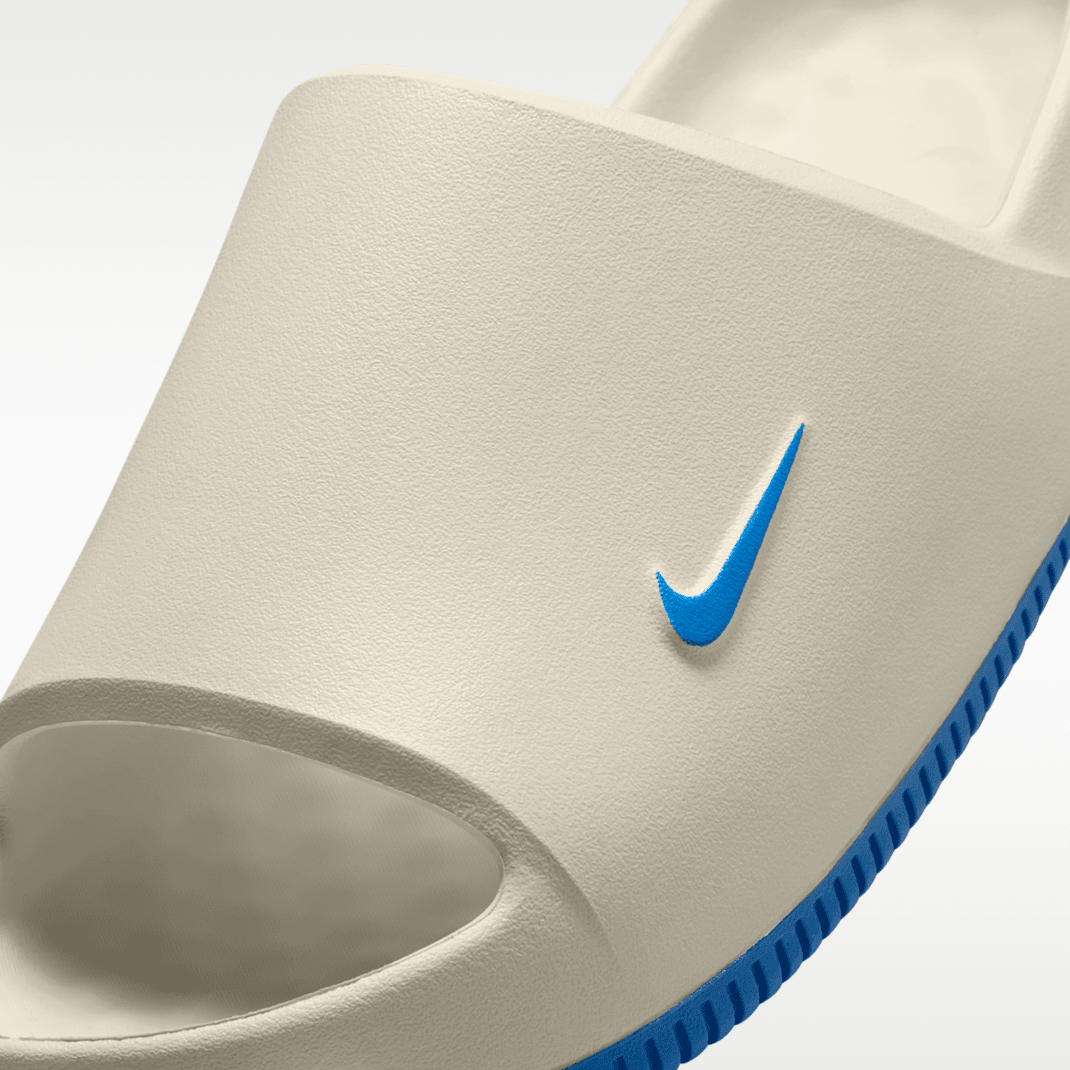 Sail/University Gold/Italy Blue