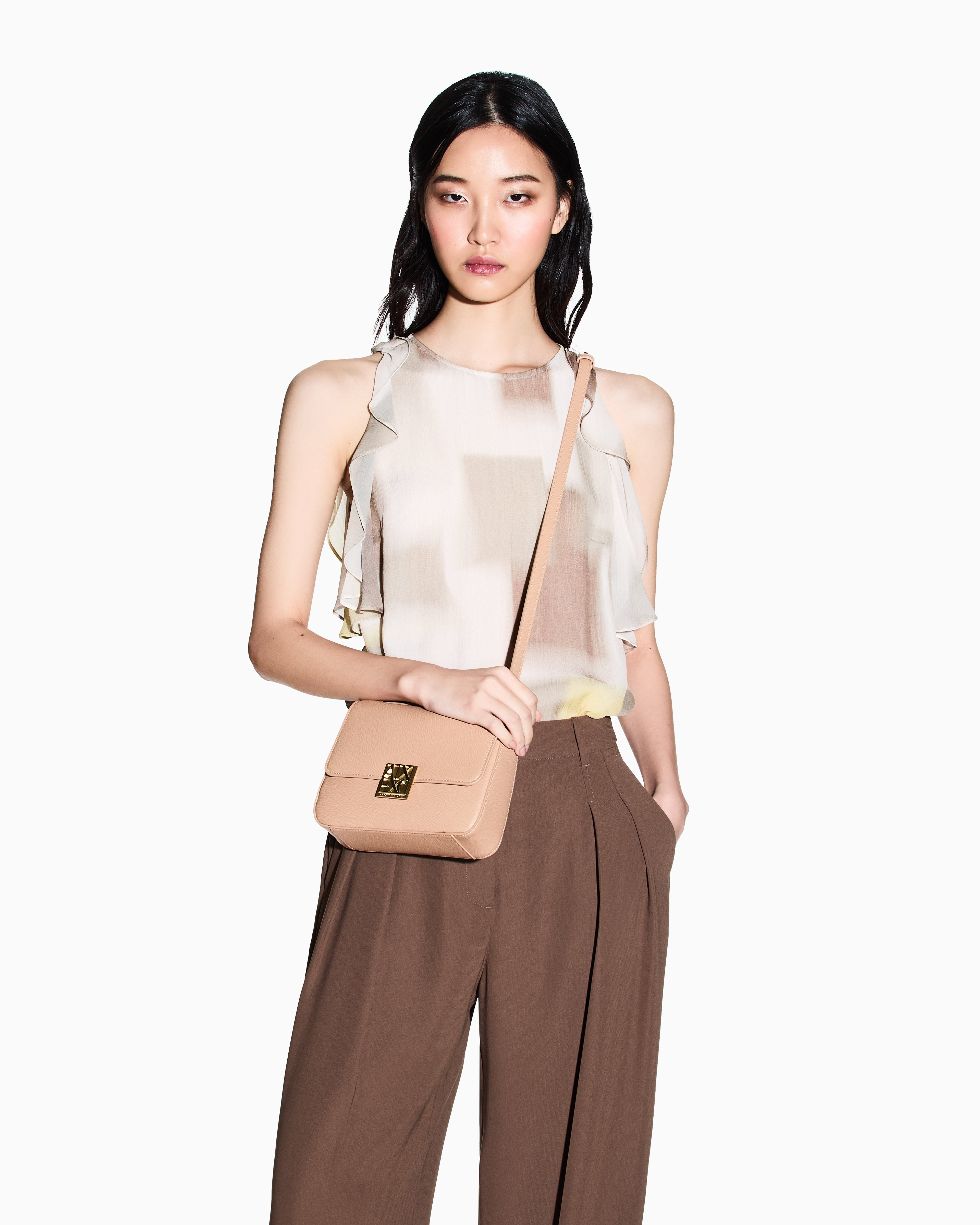 beige