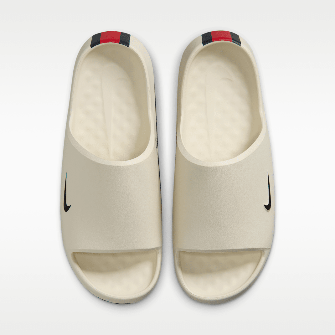 Sail/University Red/Pitch Blue