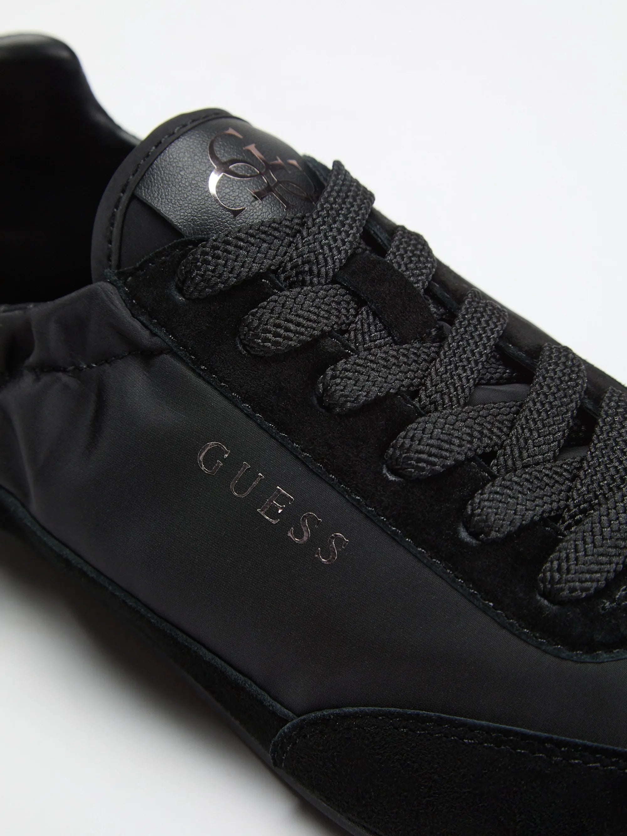 Black 002
