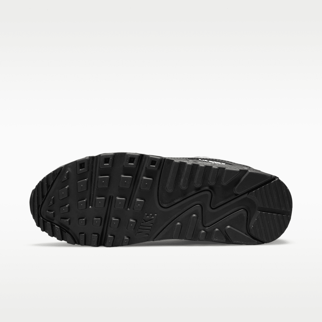 Black/Black/White