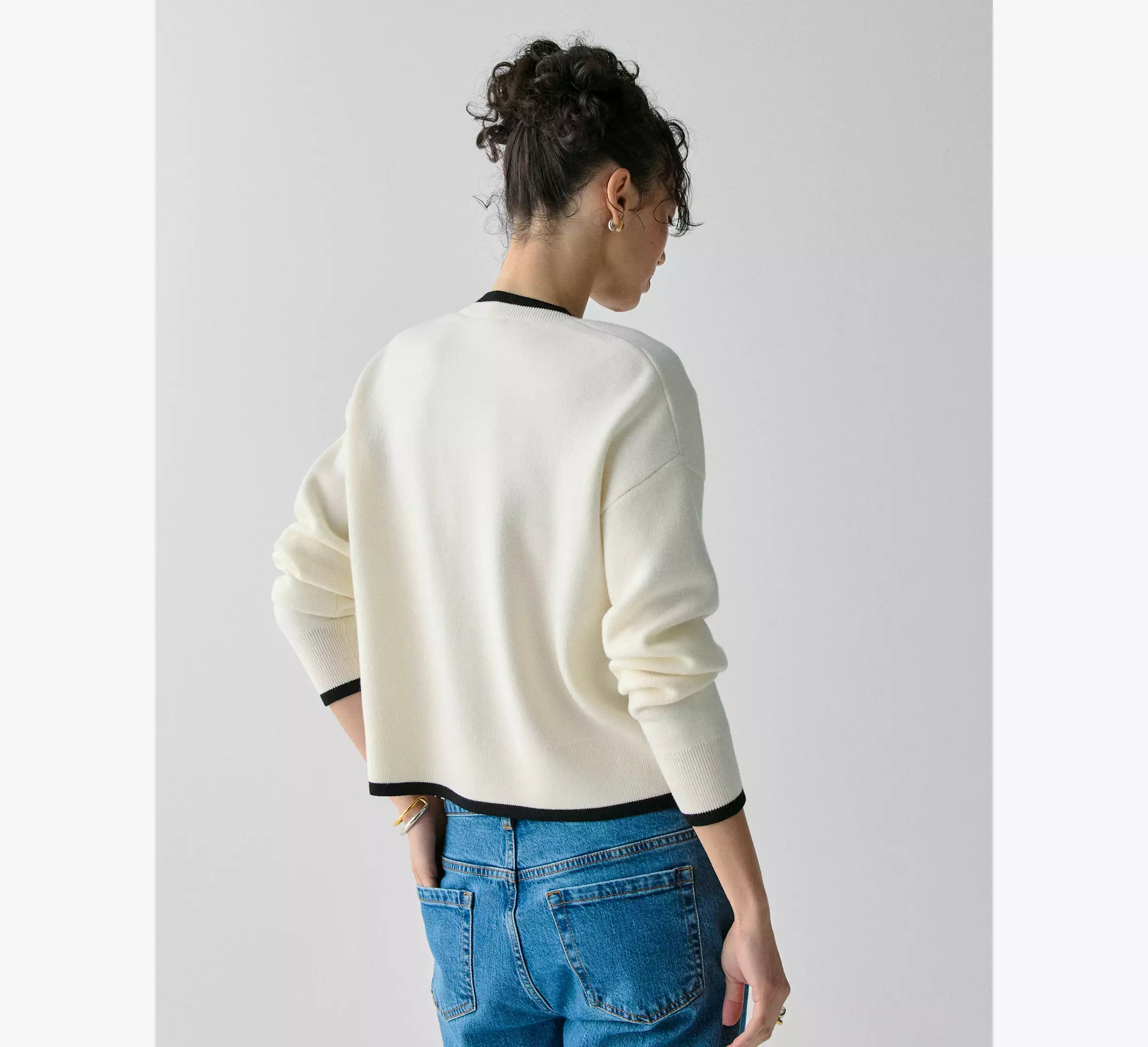 Cream/Black