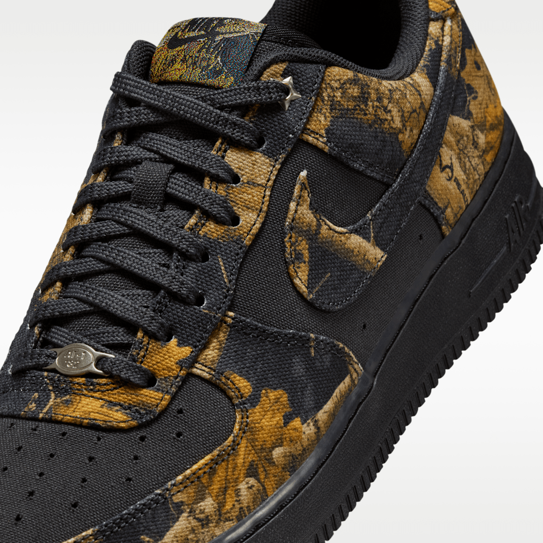 Off Noir/Multi-Color/Gum Yellow/Multi-Color