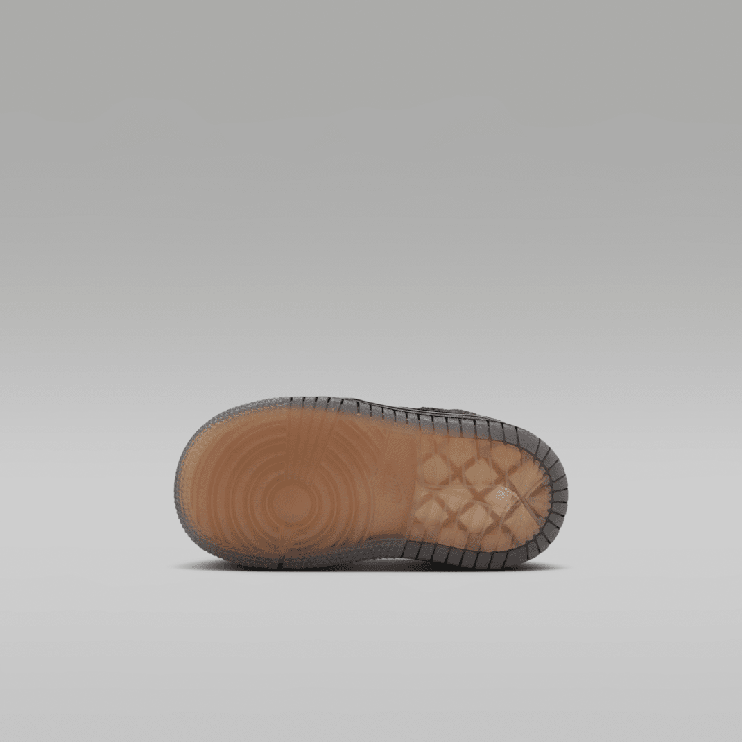 Black/Gum Medium Brown/Team Red