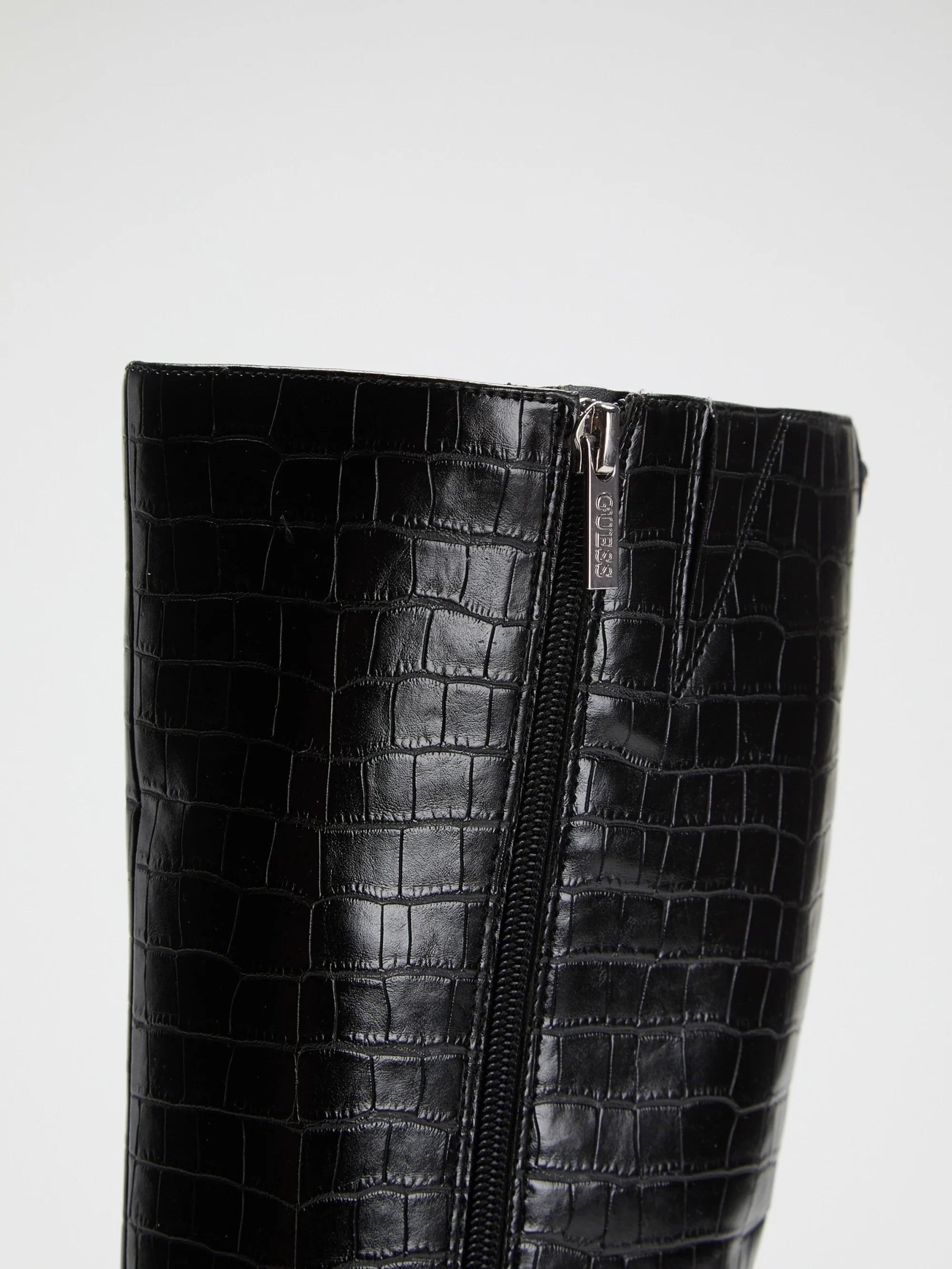 Black 002