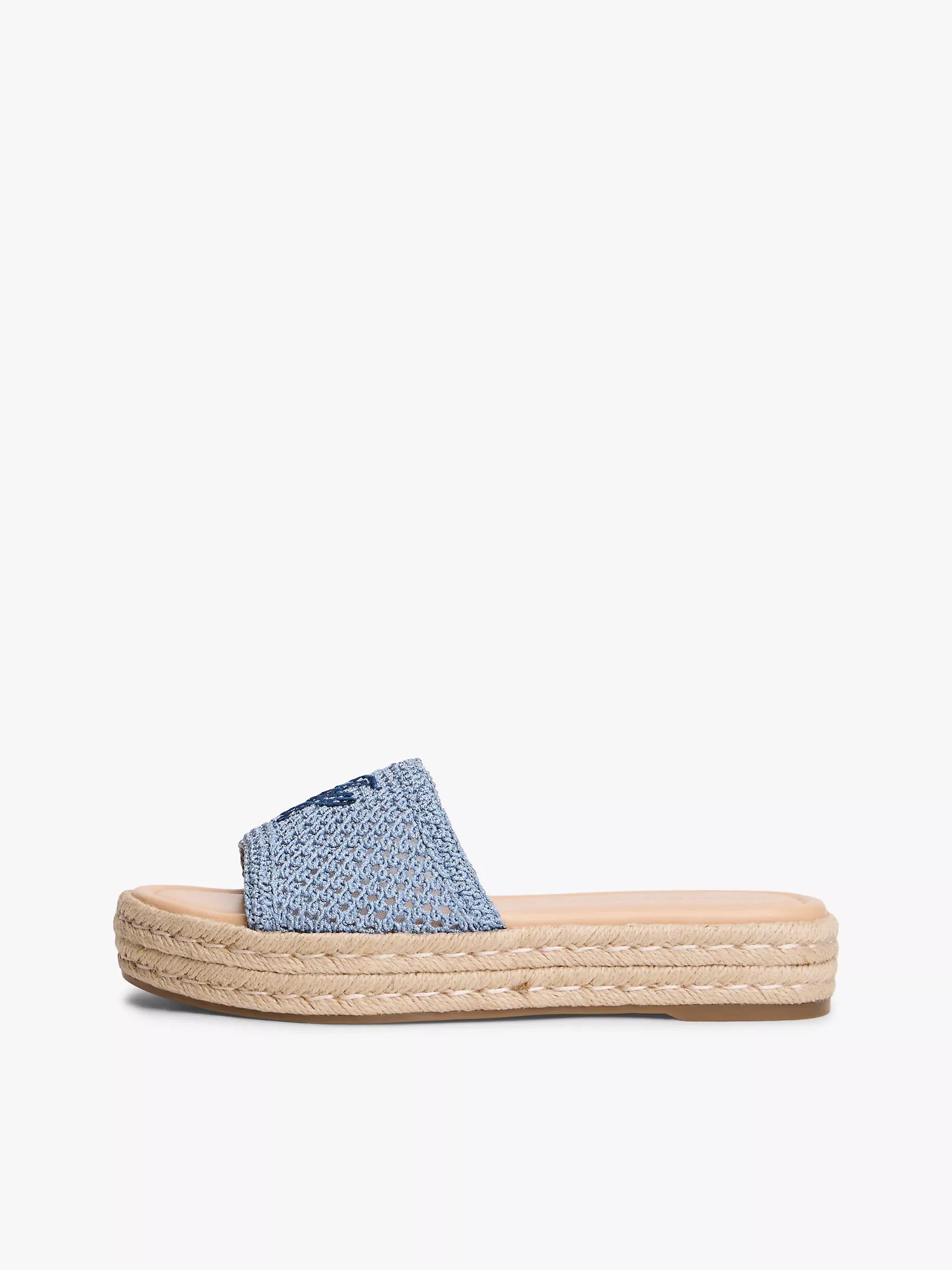 Medium Blue