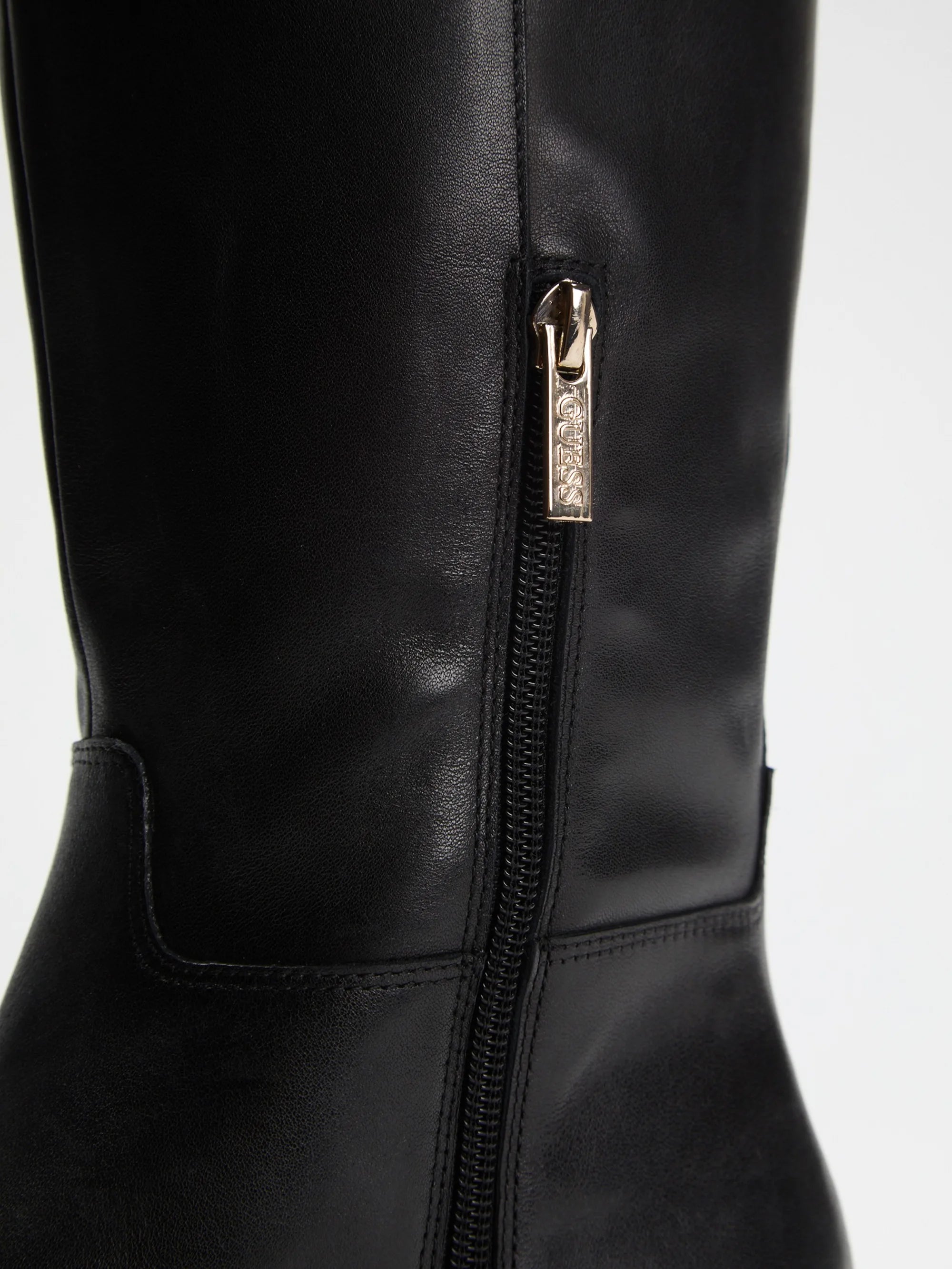 Black 001