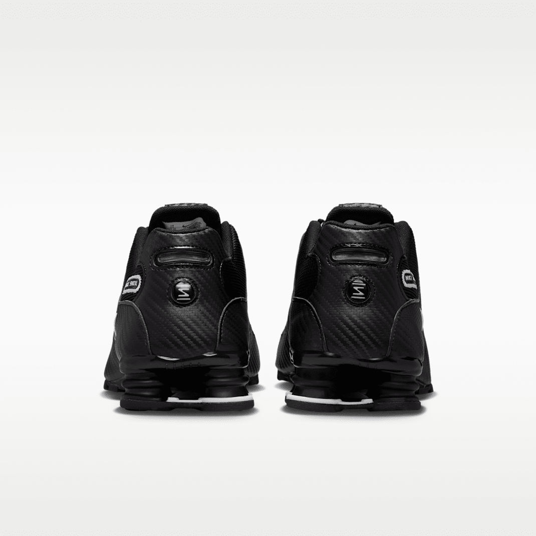 Black/White/Black