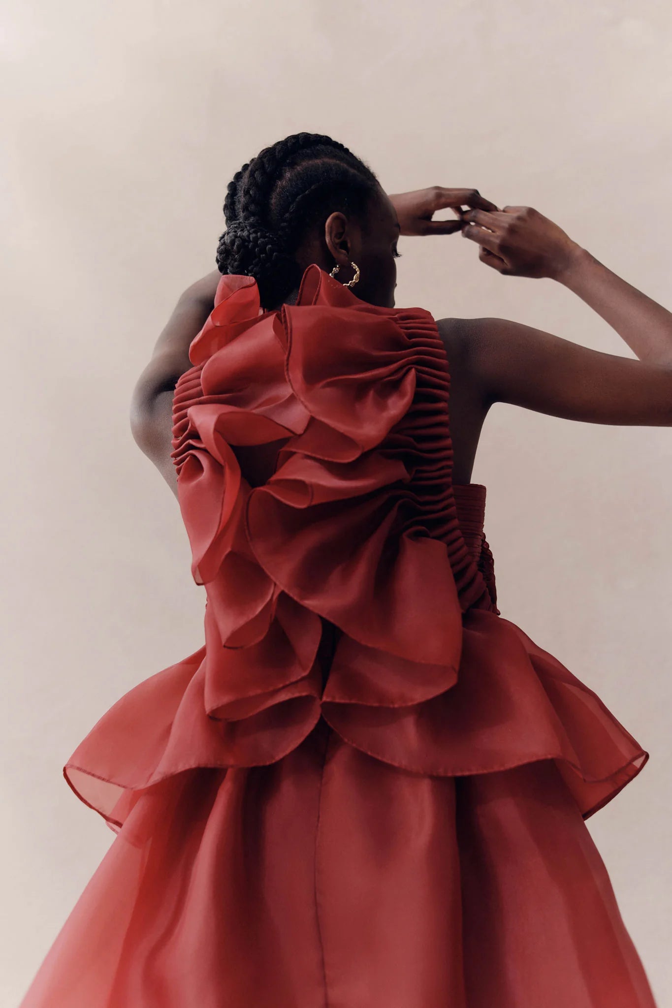 MAHOGANY RED