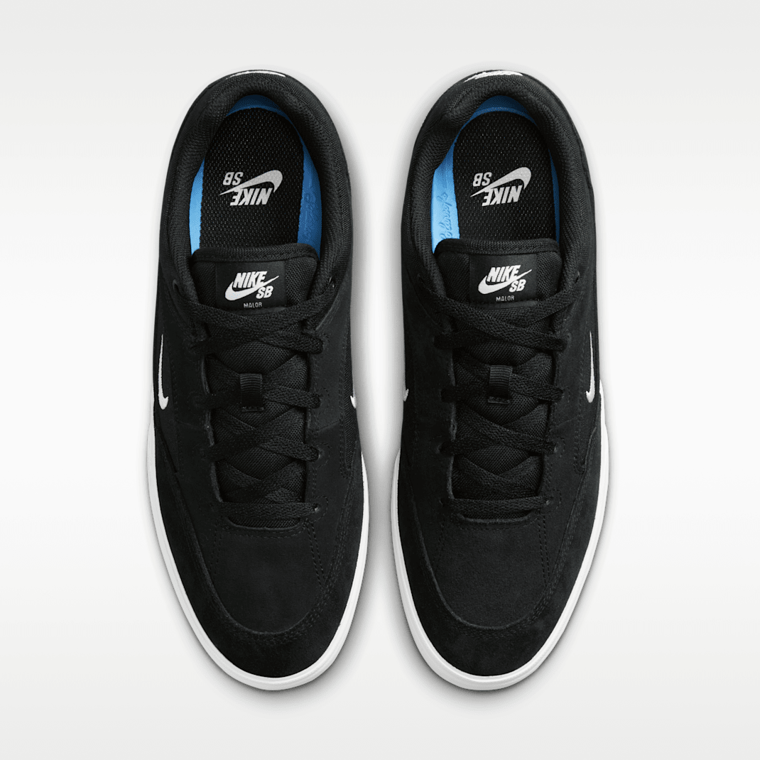 Black/Black/White/White