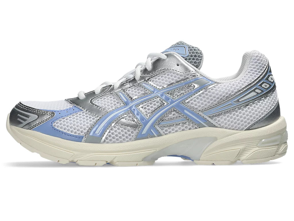 White/Light Sapphire