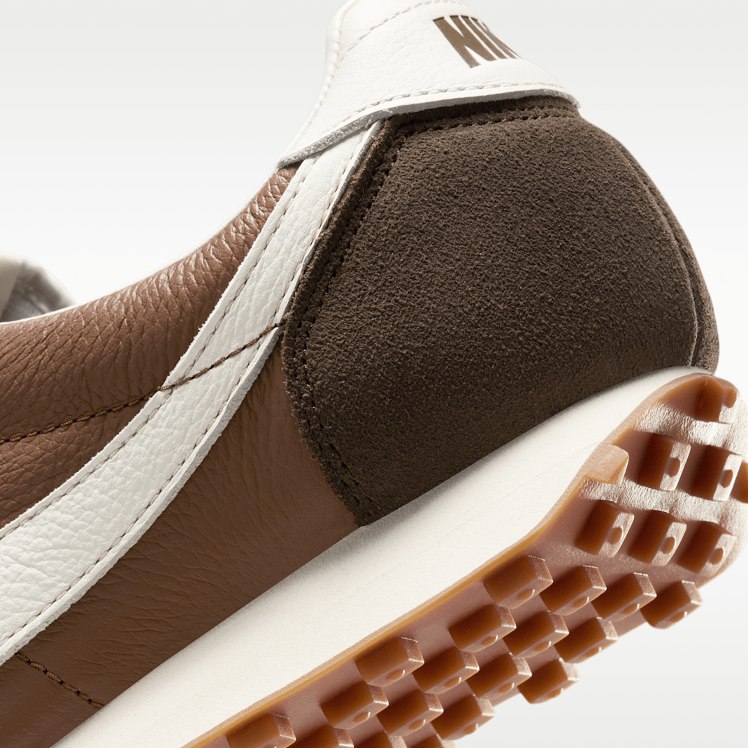Mosswood Brown/Dark Hazel/Soft Pearl/Sail