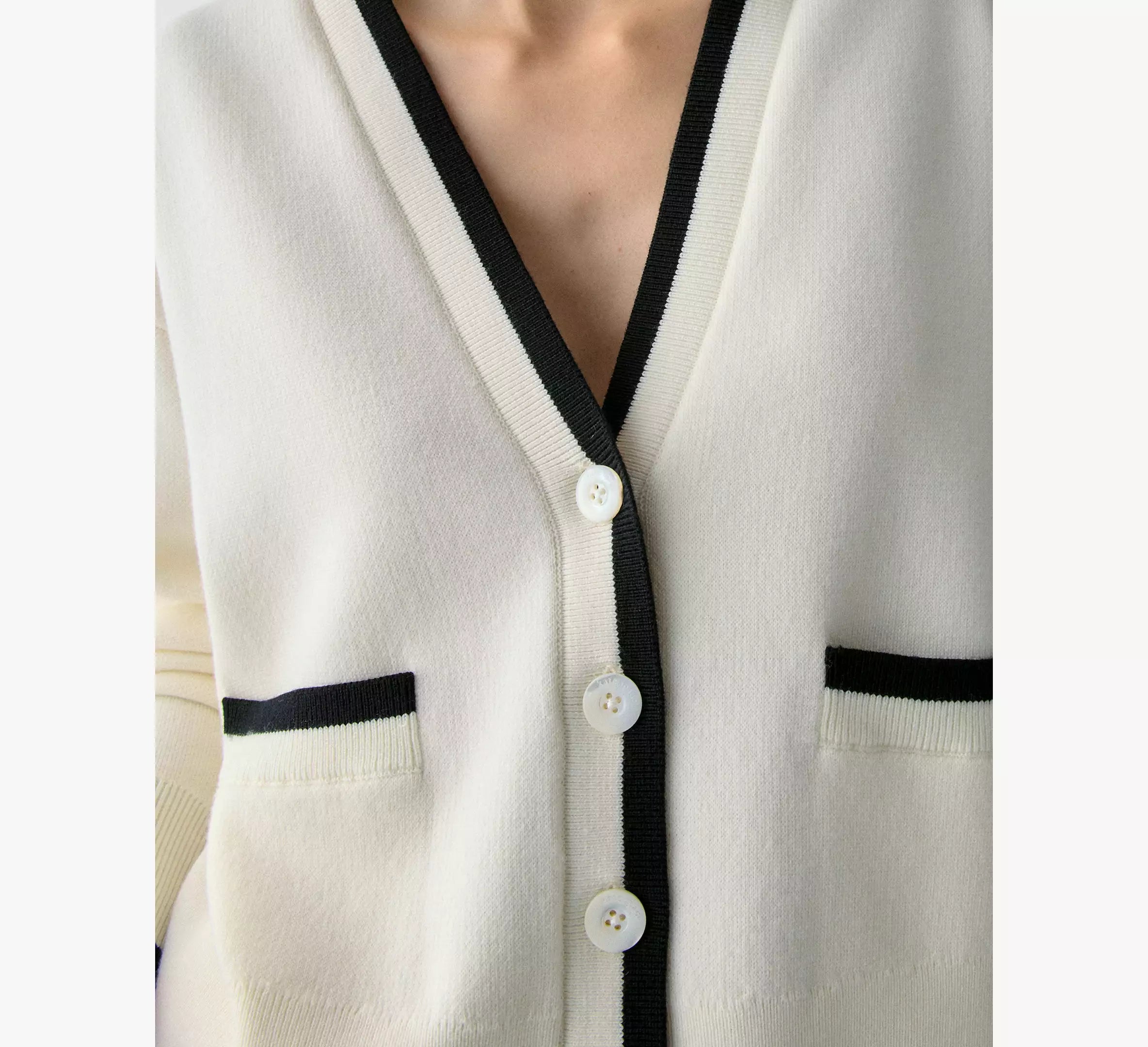 Cream/Black
