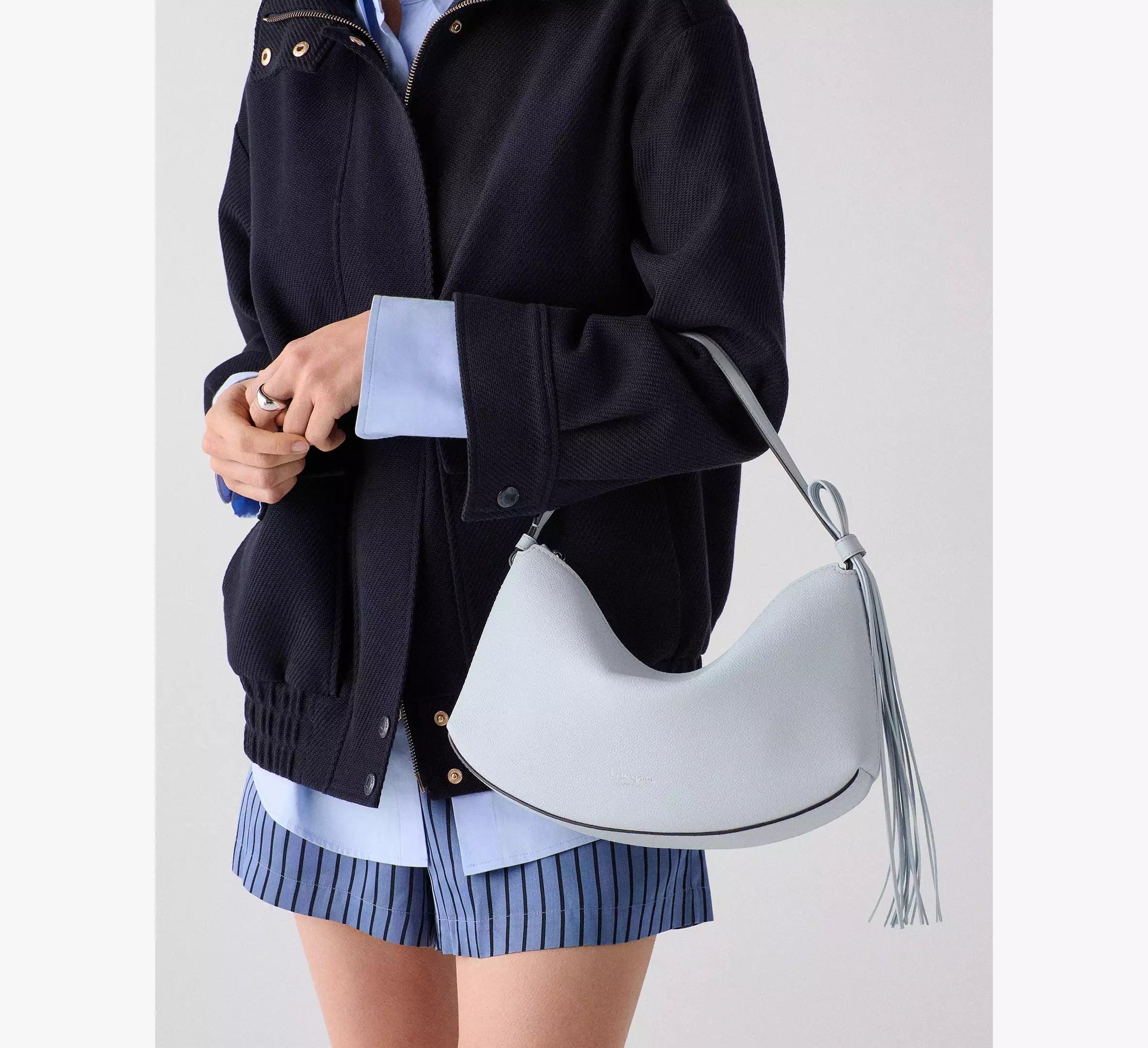 Pale Sapphirine