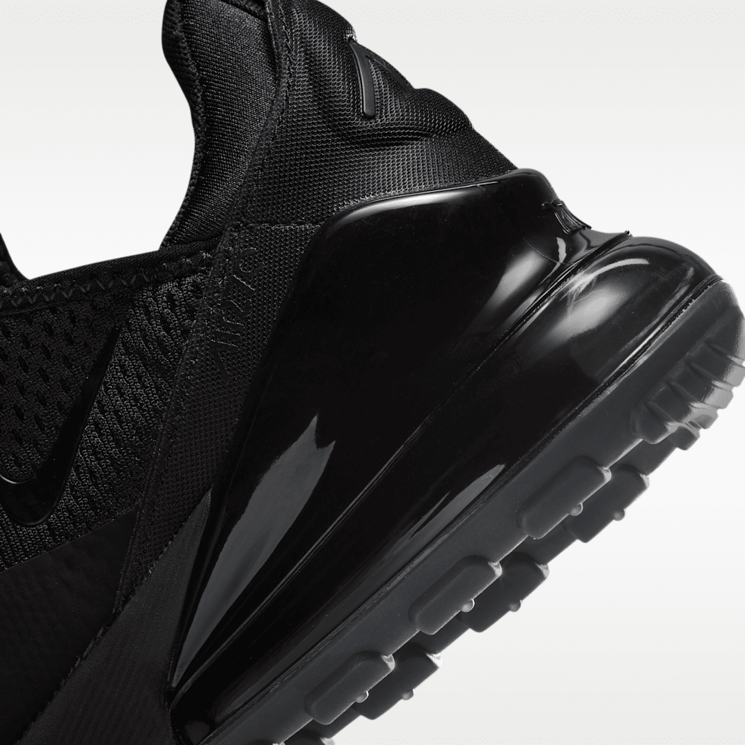 Black/Black/Black