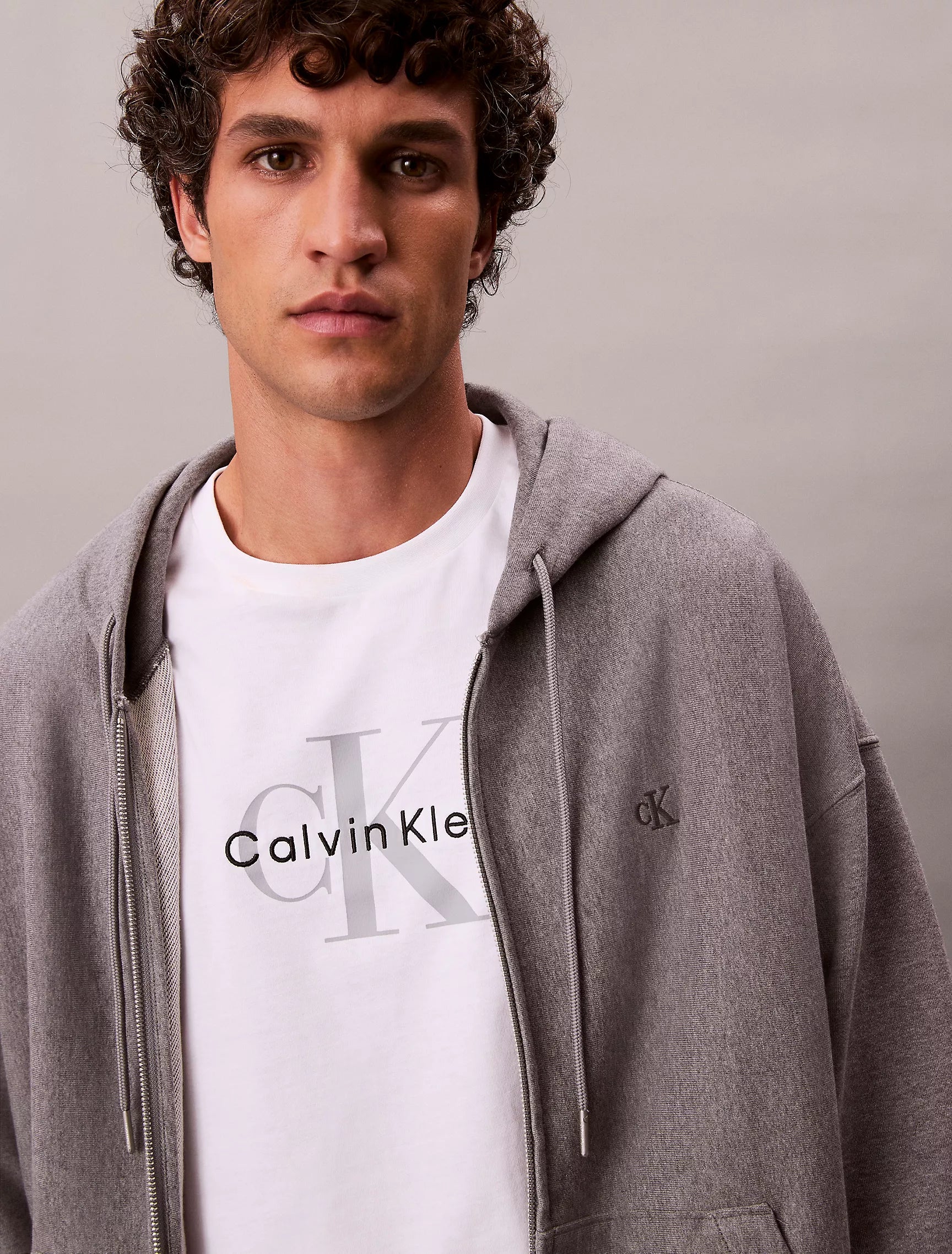 Med Grey Htr