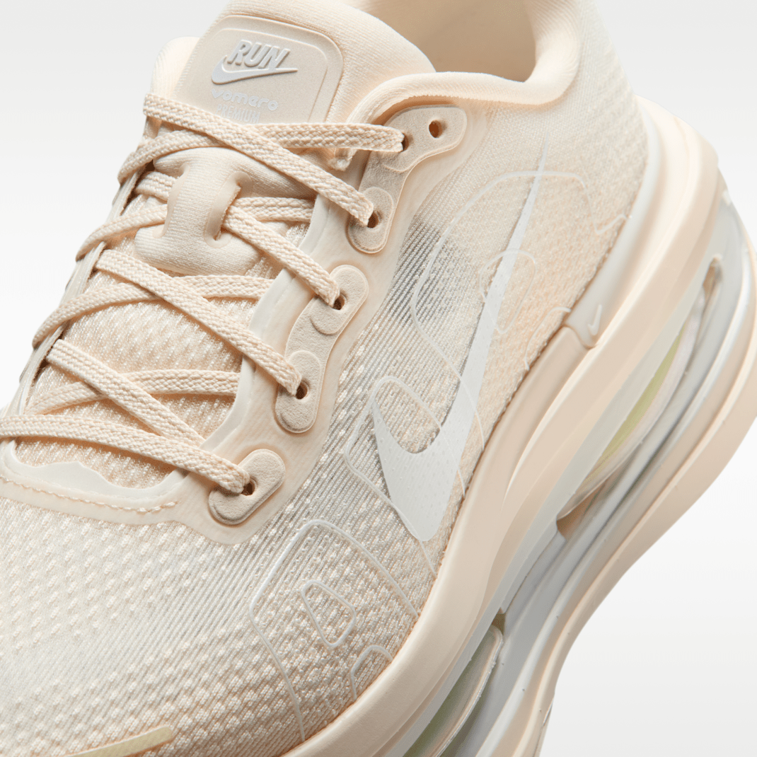 Chalk/Pale Ivory/Summit White/White