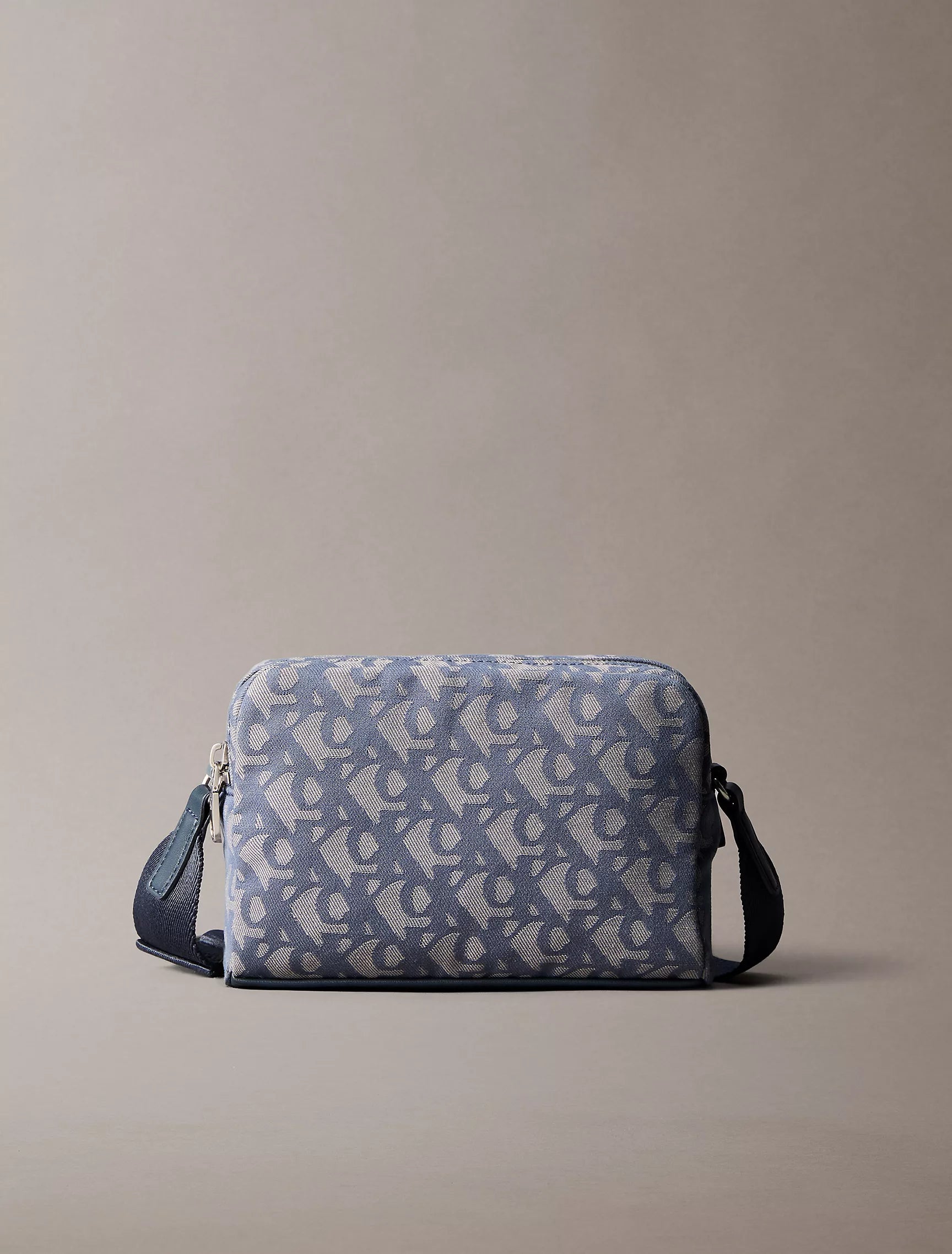 Blue Indigo / Atmosphere Aop