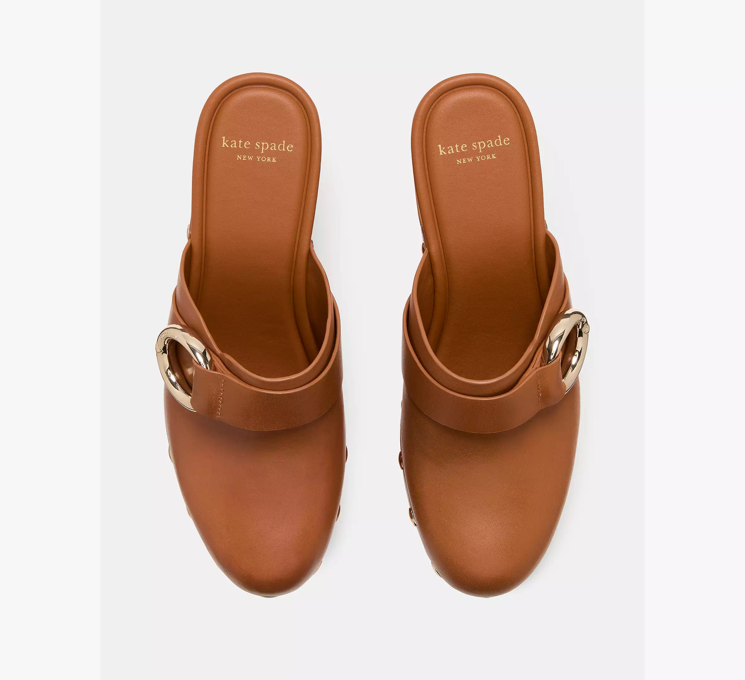 Saddle