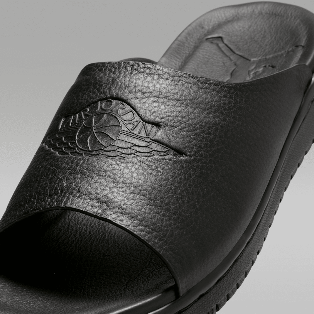 Black/Black