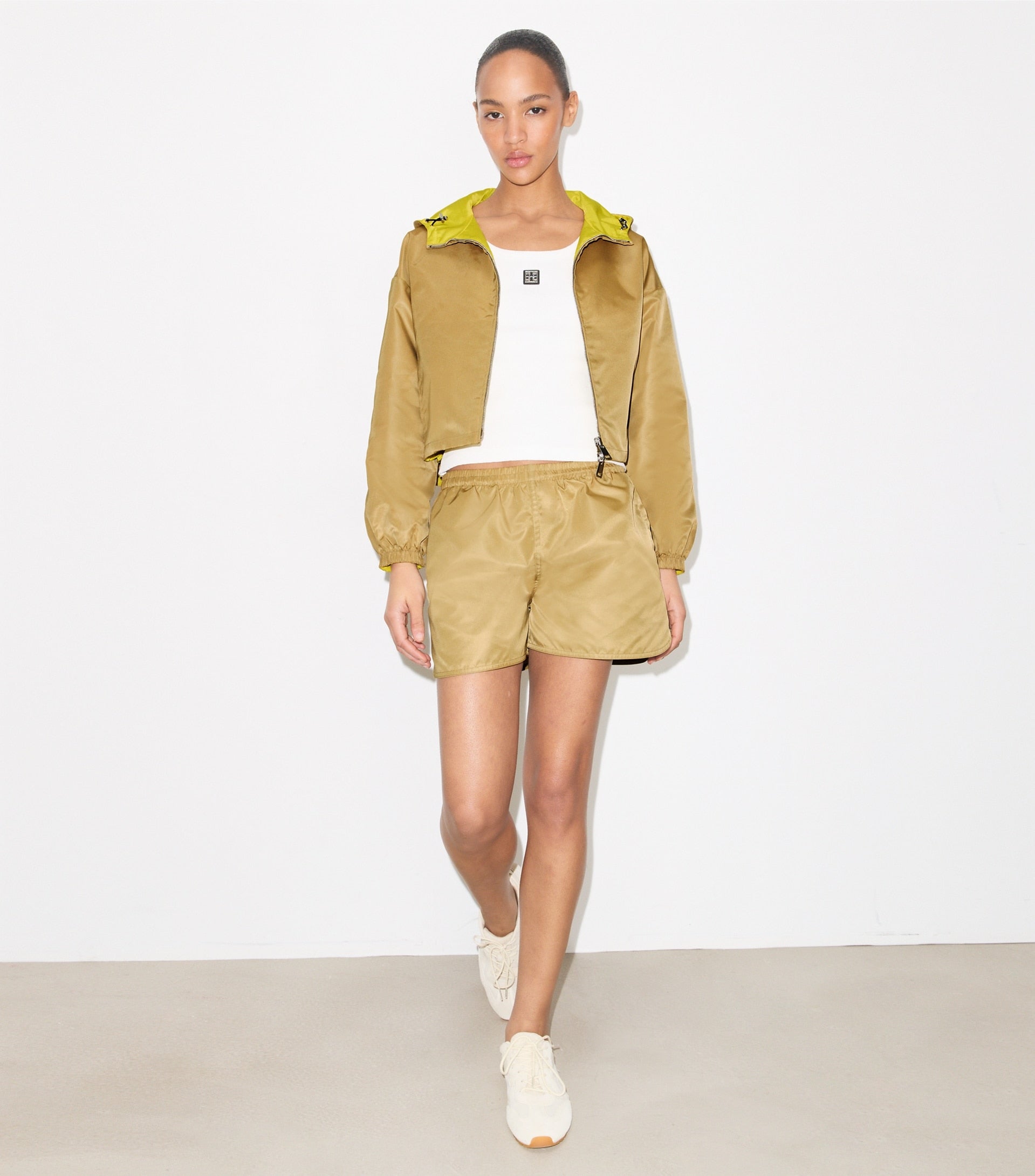 beige